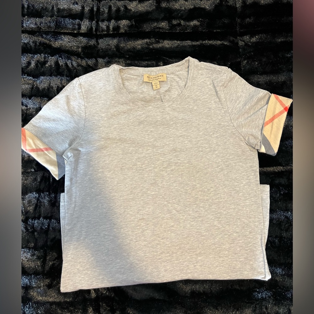 Grey burberry casual plaid short sleeve shirt